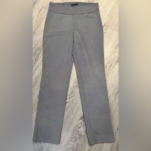 Hillary Radley  Casual  pull on pants stretch Black & White Size 6